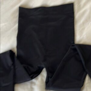BLANQI Black Leggings